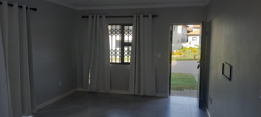 3 Bedroom Property for Sale in Winterstrand Eastern Cape